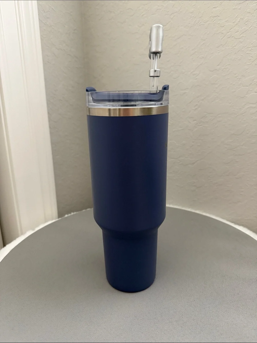 EUC Stanley Twilight 40oz tumbler - Picture 2 of 8
